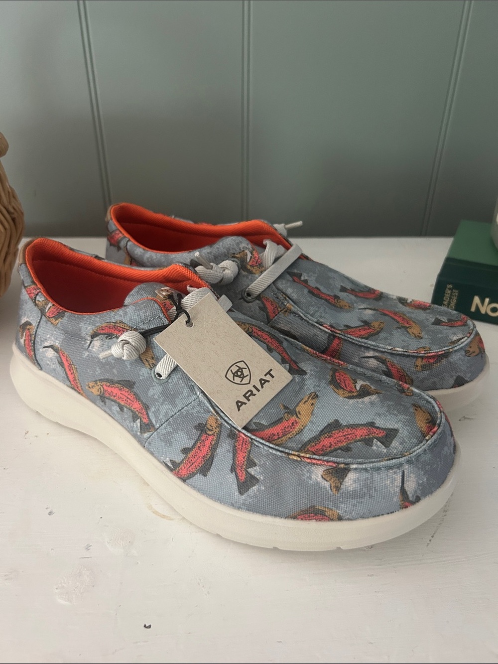 NWT ARIAT mens hilo olive rainbow trout loafers size 9.5 EE wide